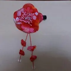 ヘアクリップ付きコサージュ 和柄大花 カラー:赤