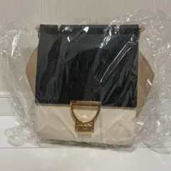 ショルダーバッグ