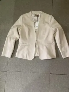 ベージュ　スーツセット