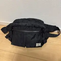 ウェストバッグ