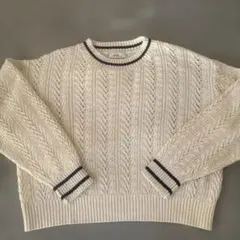 earth music&ecology トップス　白　編みニット