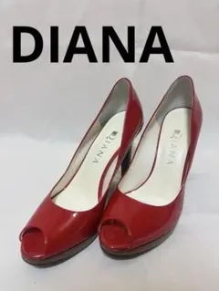 DIANA レッド オープントゥ ハイヒール　赤エナメル パンプス
