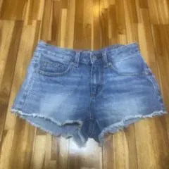 GU デニムショートパンツ Sサイズ
