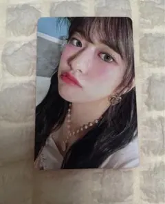 ALIVE メンバーソロジャケット盤　トレカ　ユジン