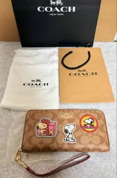 (人気)正規品COACH スヌーピーコラボパッチタイプ長財布
