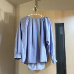 ルカ　ブルートップスブラウス