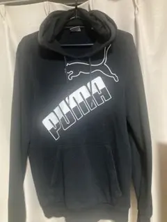 PUMA ブラック パーカー フード付き