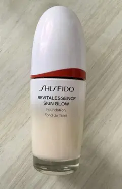 SHISEIDO エッセンス スキングロウ ファンデーション 140