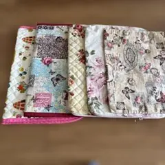 花柄キルティング生地 、小物いれ他　計５点