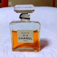 シャネル No.19パルファム