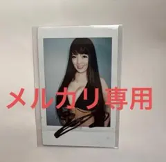 Hitomi 直筆サイン 入りチェキ tanaka 田中瞳 黒水着 - メルカリ
