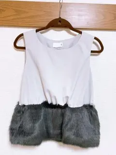 タートルネック 黒 Tシャツ