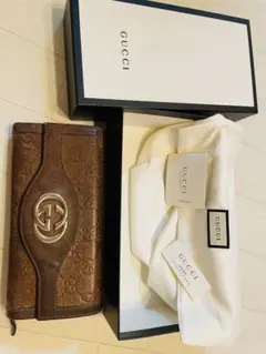 GUCCI 長財布