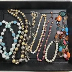 ビーズとパールのネックレス７点セット