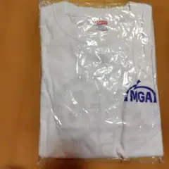 新品未使用　Mrs.GREEN APPLE カタカナTシャツ　ホワイトXL Mrs. GREEN APPLE カタカナ 青と夏Tシャツ S ホワイト - メルカリ