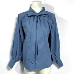 【極美品】イッツインターナショナル ボウタイブラウス ギャザー袖 ブルー系【F】
