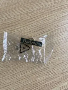 Barbour ピンバッチ