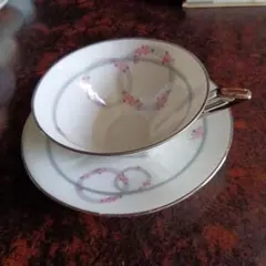 Item thumbnail for item d84ddd7d-956b-4e80-8725-df78b595fb86