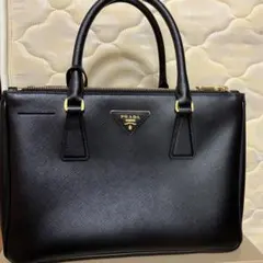 プラダ　ガレリア　サフィアーノ