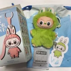 正規品 ミニラブブ イニシャルラブブ ラブブ PIN FOR LOVE【 V 】