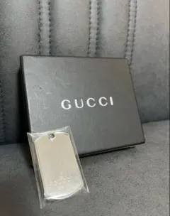 【新品・希少】GUCCI グッチ ドッグタグ ネックレス チェーン無のサムネイル