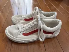 Item thumbnail for item acd49ea5-2998-49d0-9793-77070bd9ed90