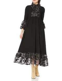 lily brown フラワー刺繍 ワンピース ドレス