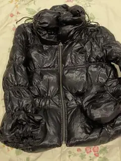 値下げ‼️黒のダウンジャケット フード付き