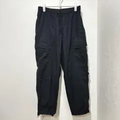 UNIQLO(L)カーゴパンツ ブラック ワイド ナイロン 綿 裾ドローコード