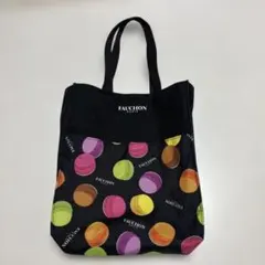 フォション×高島屋 コラボエコバッグ　マカロン柄 黒色　内側シミのサムネイル