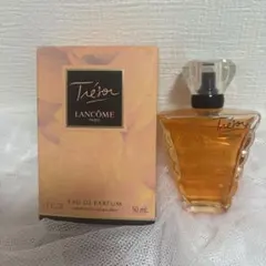 LANCOME Trésor オードパルファム 50ml 香水のサムネイル