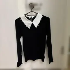 【 美品 】黒の長袖ニット・パール襟付き