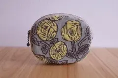 楕円形の小さめポーチ＊ミナペルホネンはぎれ使用＊rosy