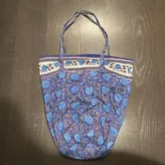 Item thumbnail for item d3121ade-f913-4fd1-8e33-5936169177ee