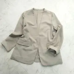 グリーンレーベルリラクシング　ノーカラージャケット　ストレッチ　ベージュ　L