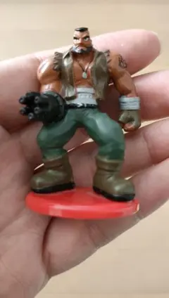バレット・ウォーレス フィギュア 　コカ・コーラ　ファイナルファンタジー