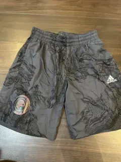 adidas ブラック ハーフパンツ 150