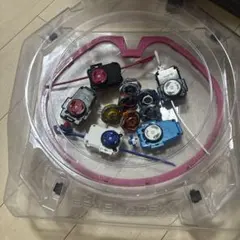 ベイブレードセット ６個とバトルリング