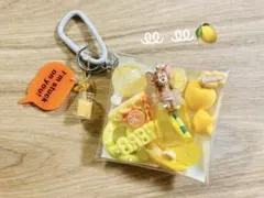 ガチャ詰めポーチ★レモネードに挟まっちゃったねずみさん♪