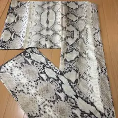 Item thumbnail for item 349be7bd-8081-4a11-8c5b-8224258bc73d