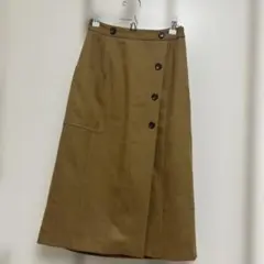 テチチ　ブラウン ボタン付きラップスカート