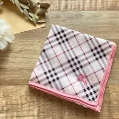 【モコモコ様専用】BURBERRY チェック柄 ハンカチ ピンク【匿名配送】