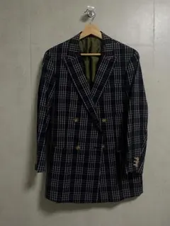 古着屋で購入しました