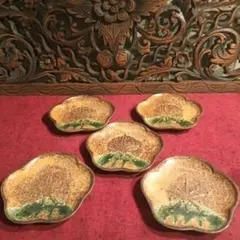 【ご予約品】陶器製　梅型　小皿　２枚セット