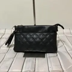 ブラック キルティング サコッシュ