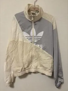 アディダス ナイロンジャケット ブルゾン