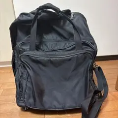 캐스터가 달린 검도 백