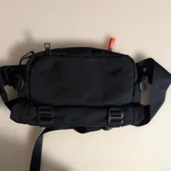 【makuake】スリングバッグ 容量可変式 ROLL UP SLING
