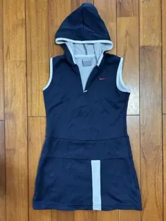 Nike フード付き テニススカート