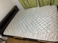 クイーンサイズ マットレス フレームセット